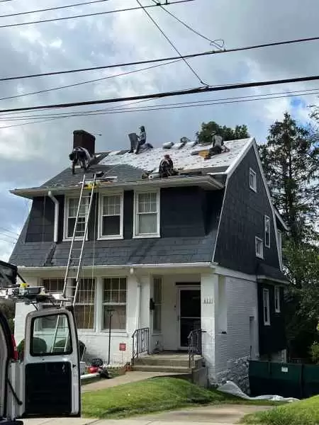 Roofers in Pittsburgh